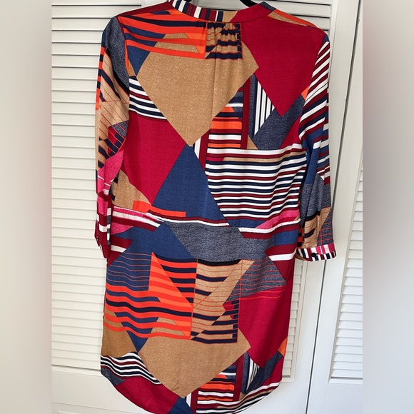 Diane von Furstenberg DVF Printed Long Sleeve Silk Spandex Dress Shirttail hem - Picture 2 of 3